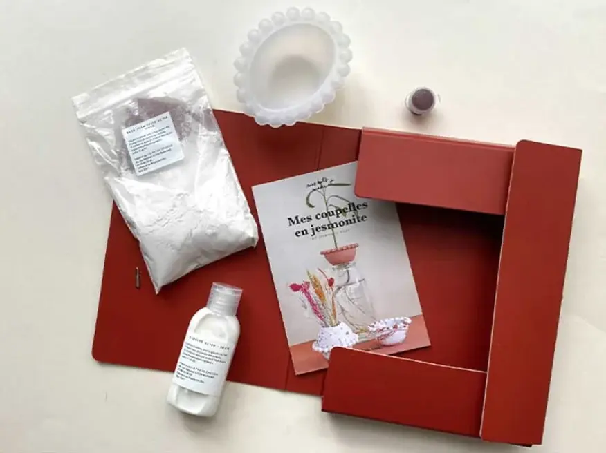 Kit créatif Mes coupelles en jesmonite 2.webp