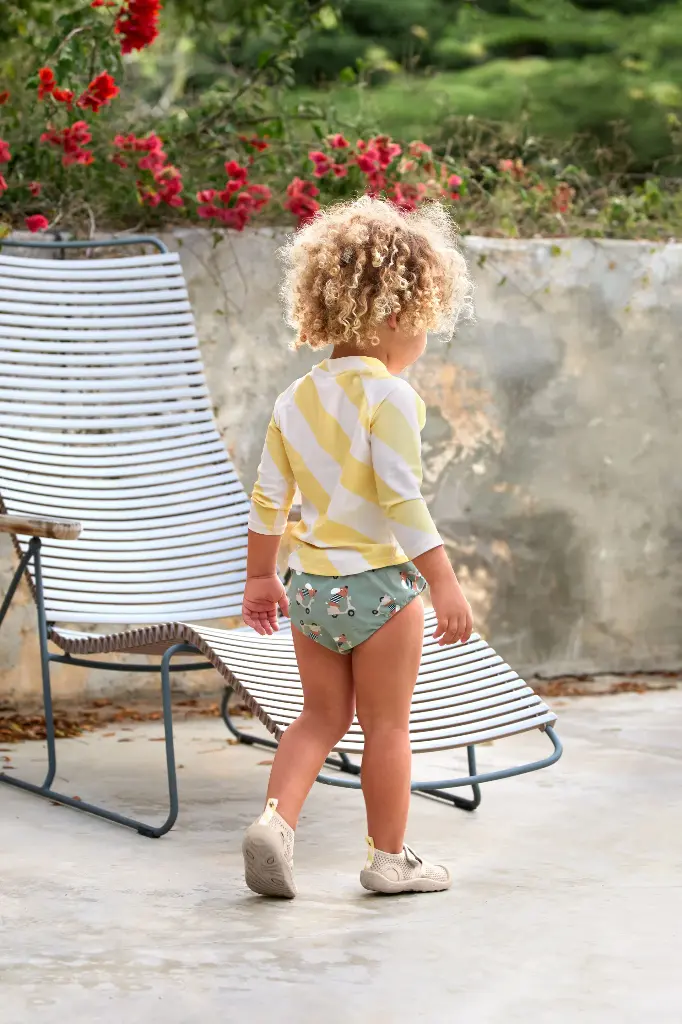 Maillot de bain Couche bébé Scooter Chien Vert 62-68 (3-6 mois) 2.webp