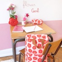 Mot en métal suspendre Girl rouge