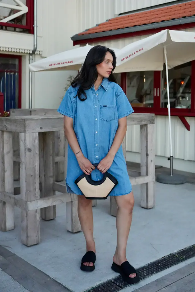 [TA-3791] Robe-Chemise d'allaitement en jeans Mom'Made Taille XS Tajinebanane