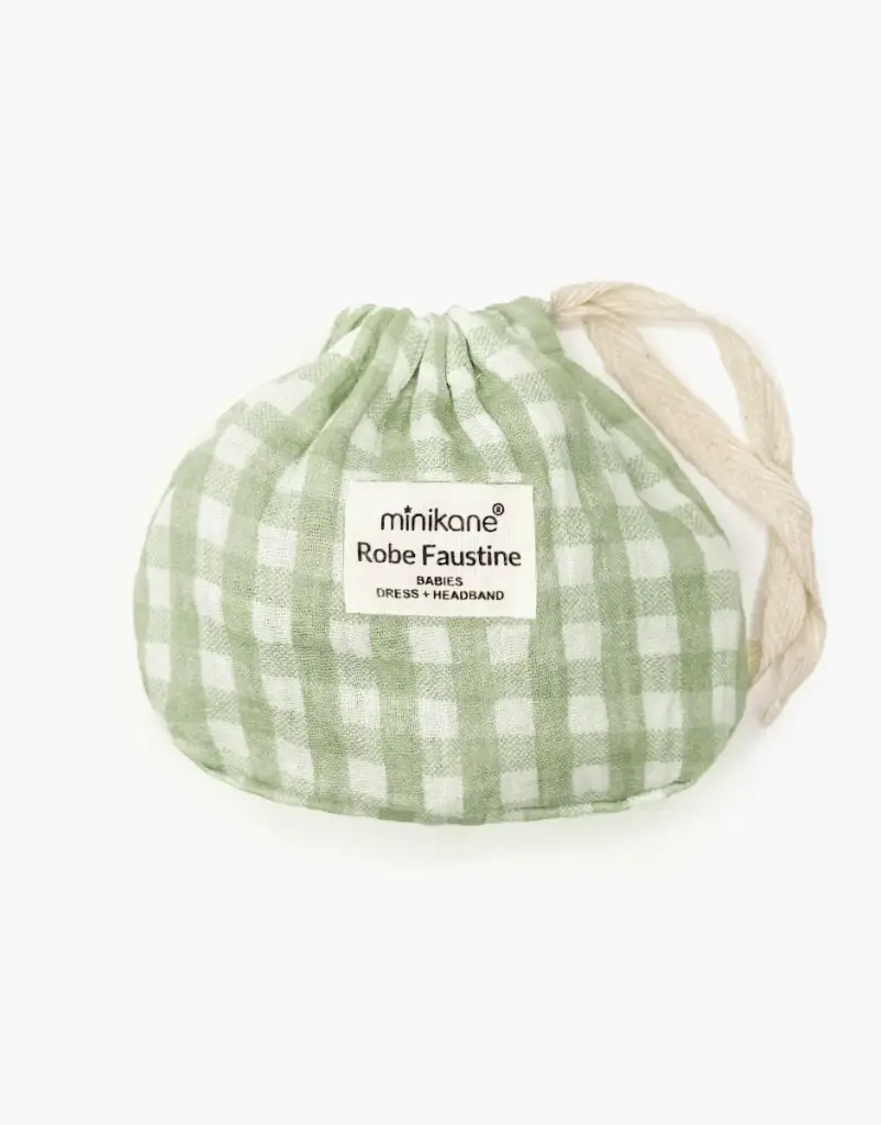 Robe Faustine à manches courtes en gaze de coton Vichy vert avec pochon Gordis Minikane