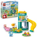 Bluey et Chloé au terrain de jeux Lego Bluey