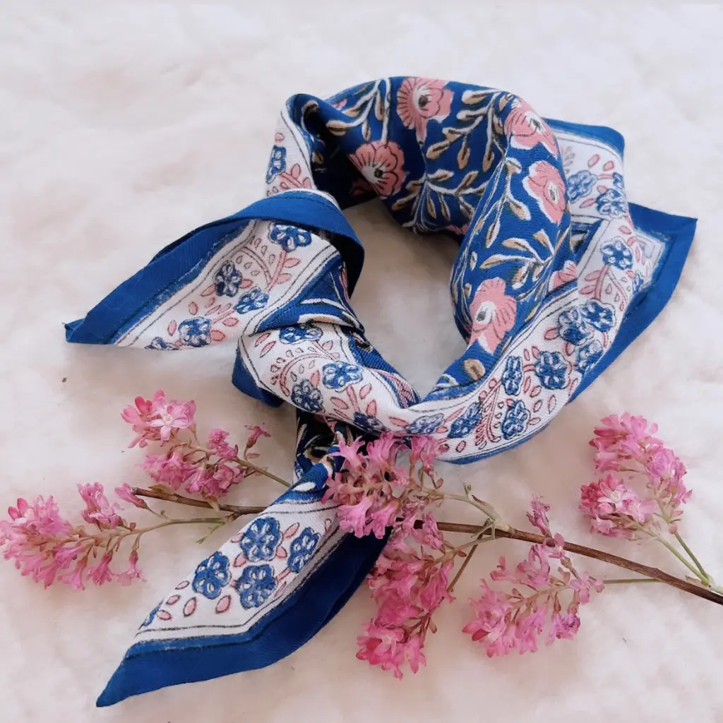 Foulard Adulte Bellis Nuit So Family