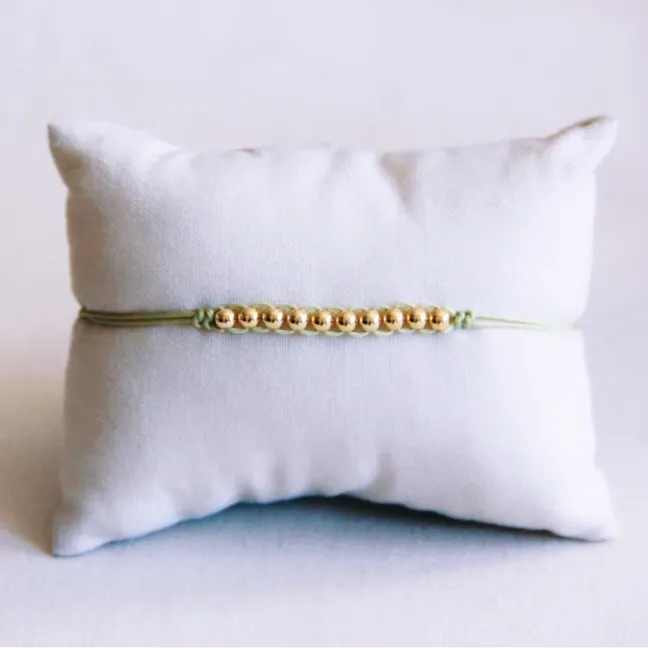 Satin Bracelet with Gold-colored beads - Green - Bazou