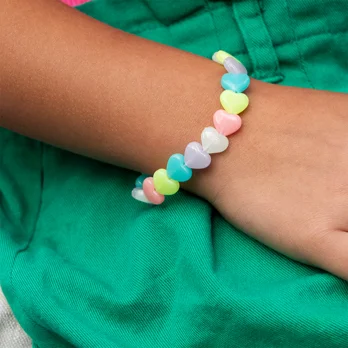 [RE-4220] Bracelet phosphorescent - Cœurs