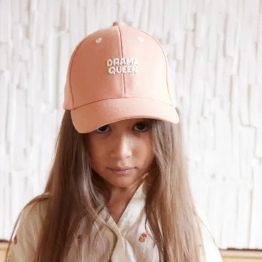 [CH-2366] Casquette Drama Queen Corail 3-6 ans Chamaye