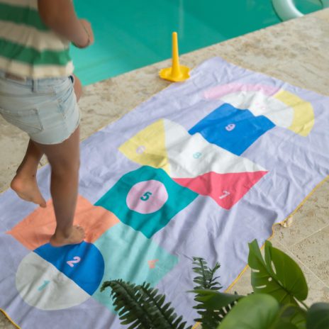 [QU-4165] Serviette de plage Marelle 180 x 100 cm Quut