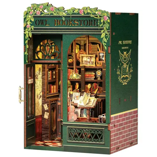 [CU-0371] Owl Bookstore Book Nook CuteBee